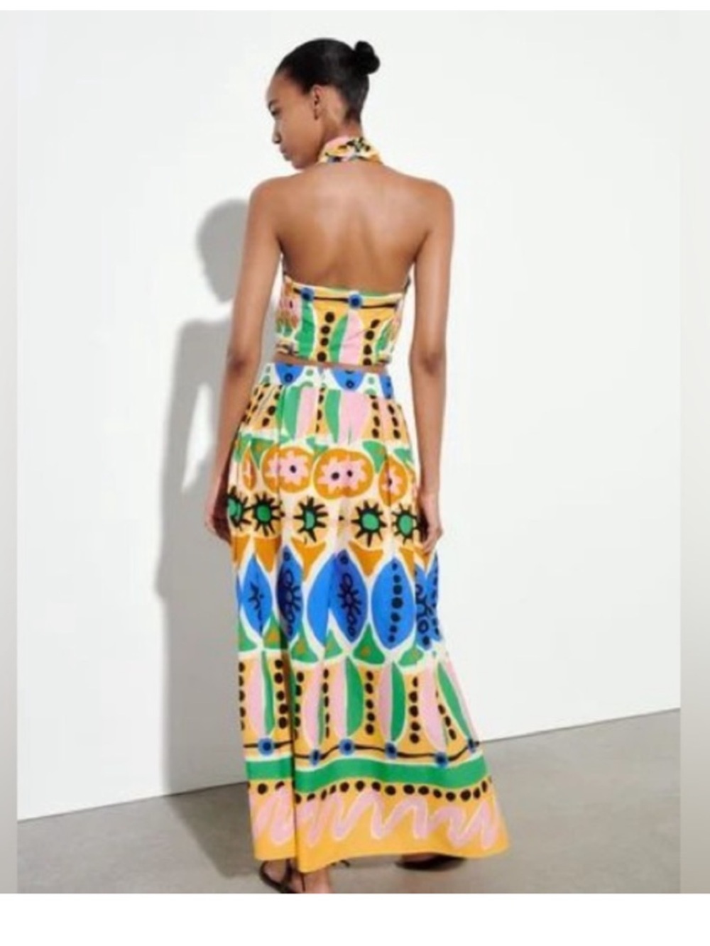 NWT ZARA Printed Blue Yellow Summer Ruched Halter Crop Top 
🚨FIRM PRICE - Picture 11 of 14